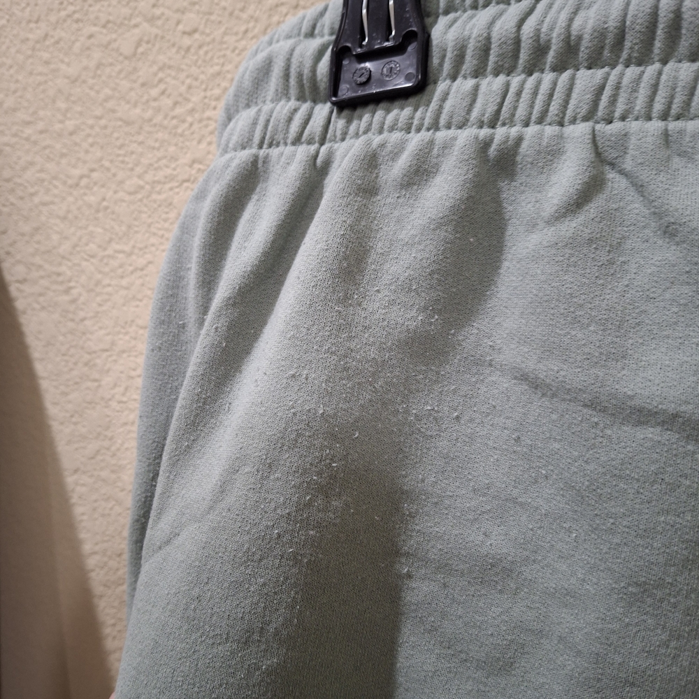 Disney Mickey Mouse Green Set - Picture 10 of 12